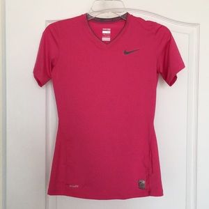 Nike Pro Fitted Women’s T-shirt